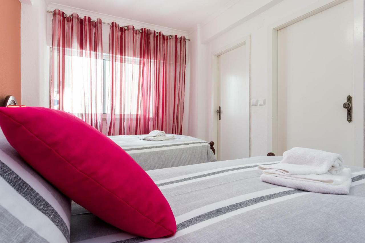 Apartamento Arenga ラゴス エクステリア 写真
